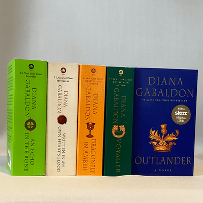 Cover shows series of "Outlander" by Diana Gabaldon.