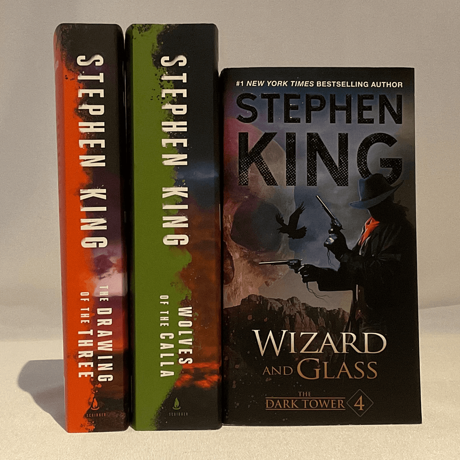 Drawing of the Three: The Dark Tower II : King, Stephen Drawing of the Three: The Dark Tower II : King, Stephen